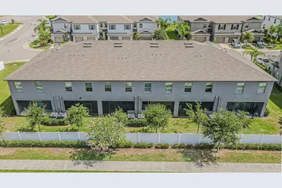 817 Royal Empress Drive, Ruskin, FL 33570 - Photo 9