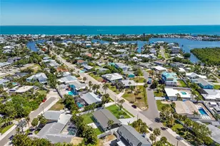 214 85th St, Holmes Beach, FL 34217 - Photo 39