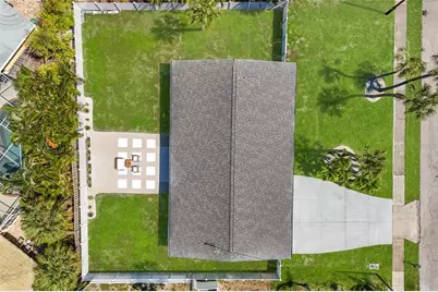 214 85th Street, Holmes Beach, FL 34217 - Photo 39