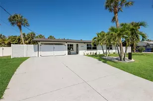214 85th St, Holmes Beach, FL 34217 - Photo 1