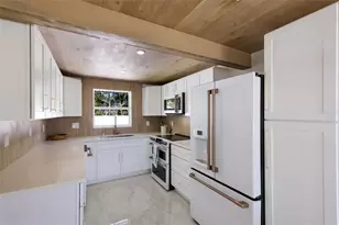 214 85th St, Holmes Beach, FL 34217 - Photo 11