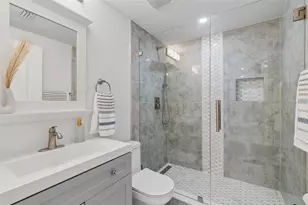 933 Eldorado Ave, Clearwater Beach, FL 33767 - Photo 25