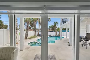 933 Eldorado Ave, Clearwater Beach, FL 33767 - Photo 23