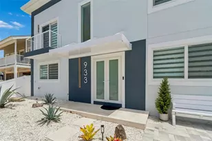 933 Eldorado Ave, Clearwater Beach, FL 33767 - Photo 3