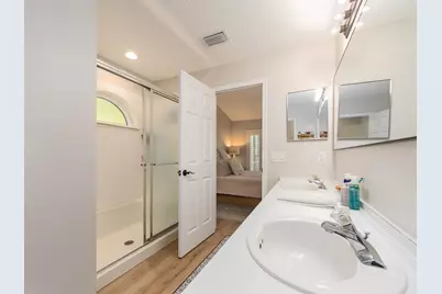 1700 Blue Lake Court, Tarpon Springs, FL 34689 - Photo 25