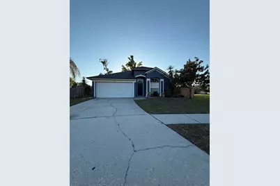5841 Dorham Place, Wesley Chapel, FL 33545 - Photo 1
