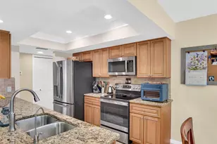 1802 Wood Stock Cir, Tarpon Springs, FL 34689 - Photo 7