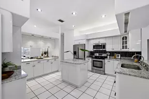 1038 Wideview Ave, Tarpon Springs, FL 34689 - Photo 5