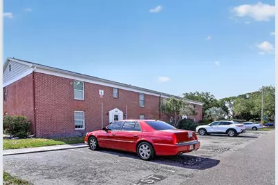 8542 10th Street N #B, Saint Petersburg, FL 33702 - Photo 3