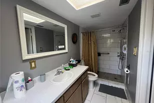 220 NE 11th St, Crystal River, FL 34428 - Photo 7