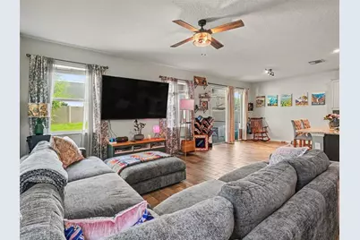 11609 Fringetree Court, Riverview, FL 33579 - Photo 9