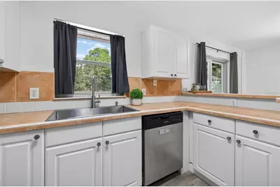 18123 Greensboro Street, Spring Hill, FL 34610 - Photo 15