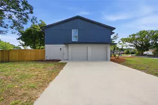 3909 Willowtree Pl, Tampa, FL 33624 - Photo 3