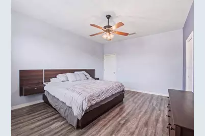 16357 Treasure Point Drive, Wimauma, FL 33598 - Photo 17
