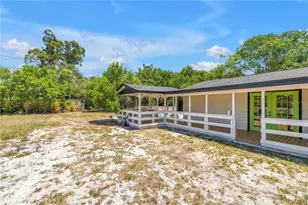 687 Jasmine Way S, Saint Petersburg, FL 33705 - Photo 35