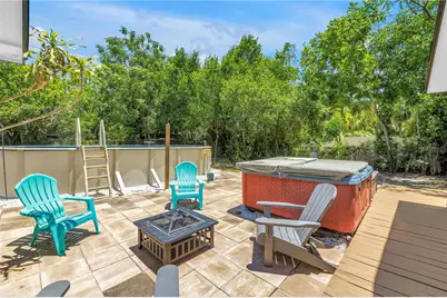 687 Jasmine Way S, Saint Petersburg, FL 33705 - Photo 33