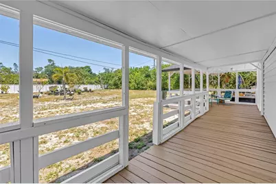 687 Jasmine Way S, Saint Petersburg, FL 33705 - Photo 35
