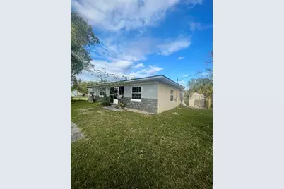 3995 40th Street N, Saint Petersburg, FL 33714 - Photo 3