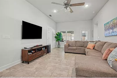 284 Citrus Pointe Drive, Haines City, FL 33844 - Photo 15