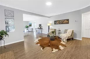 610 Cordova Blvd NE, Saint Petersburg, FL 33704 - Photo 3