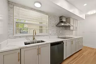 2440 66th Ave S, Saint Petersburg, FL 33712 - Photo 5
