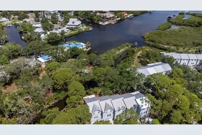 530 Ryans Woods Lane, Palm Harbor, FL 34683 - Photo 31