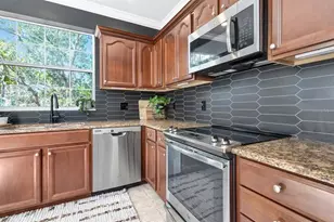 530 Ryans Woods Ln, Palm Harbor, FL 34683 - Photo 13