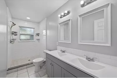 749 Palm Avenue, Largo, FL 33770 - Photo 13