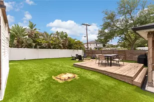 3320 W Ballast Point Blvd, Tampa, FL 33611 - Photo 17