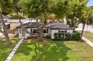 3320 W Ballast Point Blvd, Tampa, FL 33611 - Photo 21