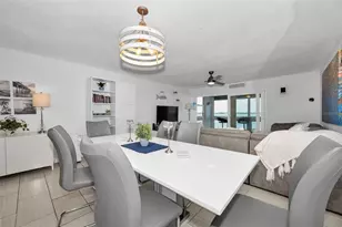855 Bayway Blvd, Clearwater Beach, FL 33767 - Photo 13