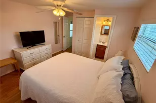 34527 Violet Dr N, Pinellas Park, FL 33781 - Photo 13