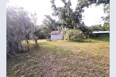 1124 Jerry Smith Road, Dover, FL 33527 - Photo 9
