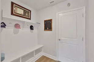 2407 W Gray St, Tampa, FL 33609 - Photo 21