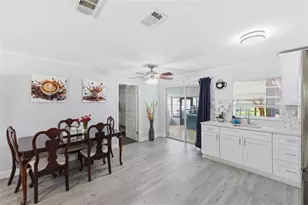 39022 Blue Jay Ave, Zephyrhills, FL 33542 - Photo 3