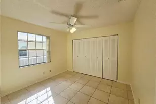 6802 Stonesthrow Cir N, Saint Petersburg, FL 33710 - Photo 13