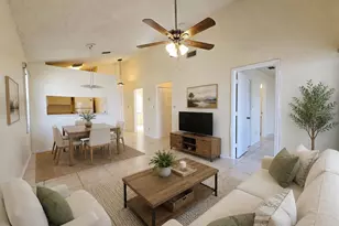 6802 Stonesthrow Cir N, Saint Petersburg, FL 33710 - Photo 3