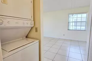 6802 Stonesthrow Cir N, Saint Petersburg, FL 33710 - Photo 23