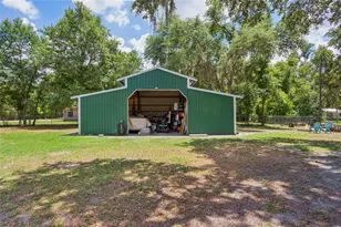 5603 Joyce Sheffield Ln, Plant City, FL 33565 - Photo 5