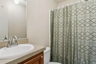 5603 Joyce Sheffield Ln, Plant City, FL 33565 - Photo 23