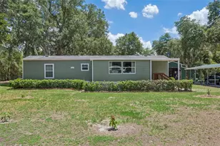 5603 Joyce Sheffield Ln, Plant City, FL 33565 - Photo 3