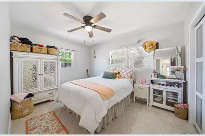 5548 Cedar Street NE, Saint Petersburg, FL 33703 - Photo 17