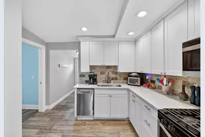 303 E North Street, Tampa, FL 33604 - Photo 9