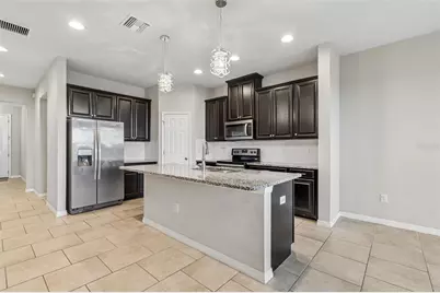 18843 Ulmus Street, Lutz, FL 33558 - Photo 11
