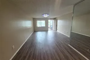 7941 58th Ave N, Saint Petersburg, FL 33709 - Photo 9