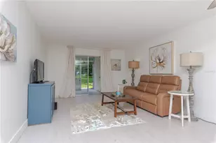 300 Clyde Ln, Dunedin, FL 34698 - Photo 5