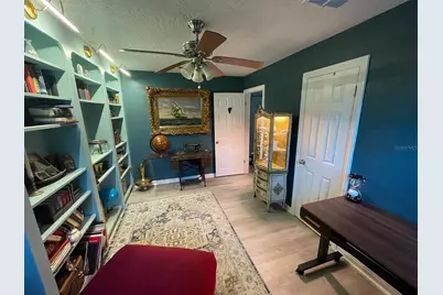 1465 15th Street S, Saint Petersburg, FL 33705 - Photo 7