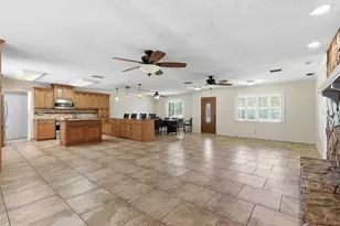 13525 301 Hwy N, Thonotosassa, FL 33592 - Photo 19