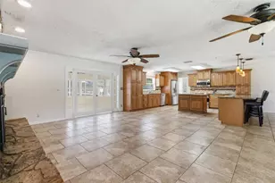 13525 301 Hwy N, Thonotosassa, FL 33592 - Photo 17