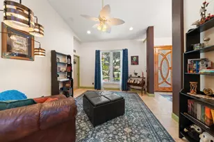 2400 Sherwood Ln, Clearwater, FL 33764 - Photo 21